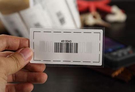 UHF embeddable woven RFID clothing tag
