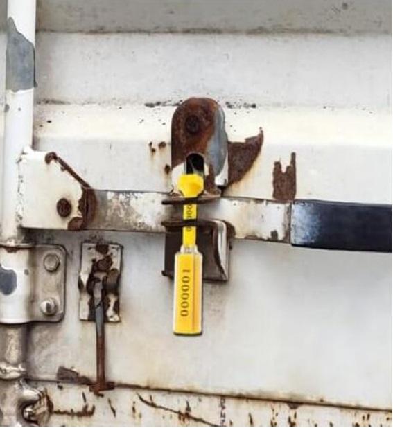 tamper evident RFID bolt seal for container