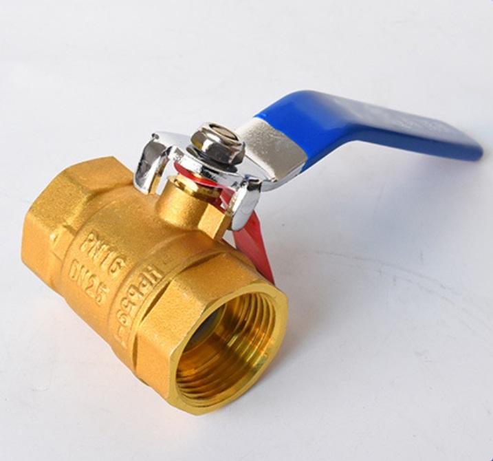 7/8" lever operated NPT threaded brass ball valve